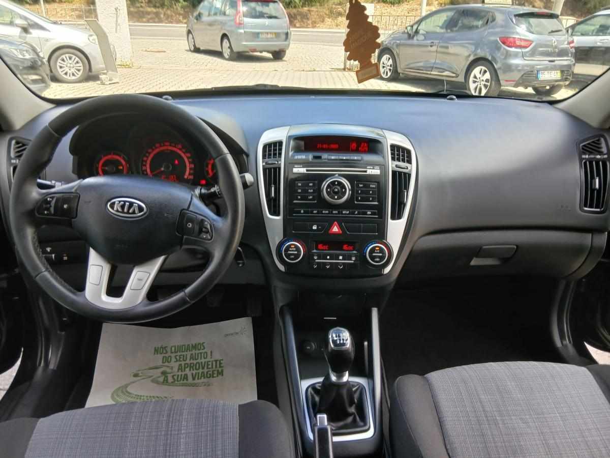 kia-ceed-1-6-crdi-2010-diesel-1582cc
