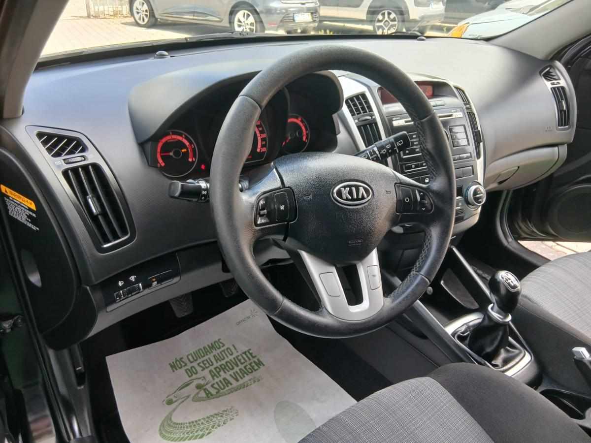 kia-ceed-1-6-crdi-2010-diesel-1582cc