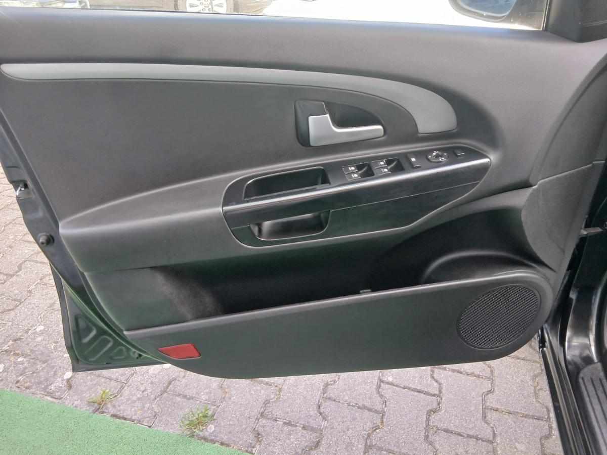 kia-ceed-1-6-crdi-2010-diesel-1582cc