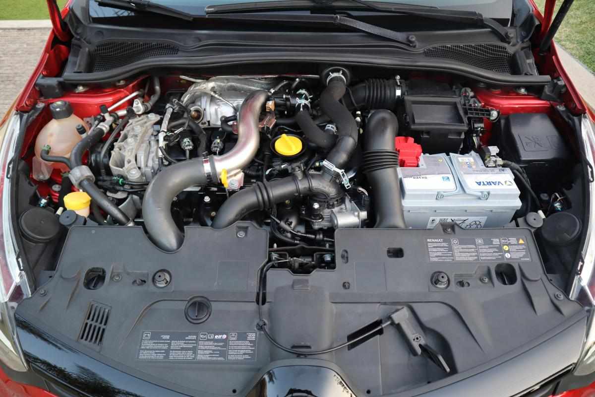 renault-clio-rs-1-6-tce-2014-gasolina-1618cc
