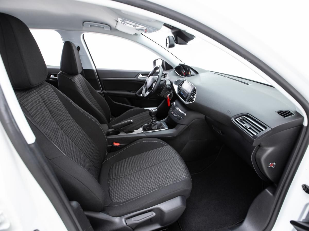 peugeot-308-2019-diesel-1499cc