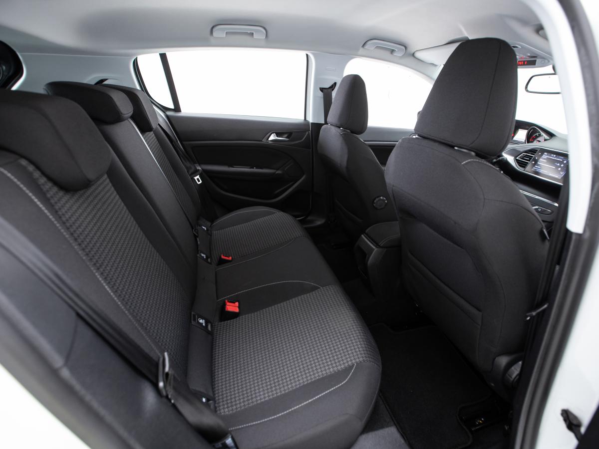 peugeot-308-2019-diesel-1499cc