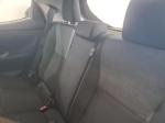 toyota-yaris-2022-hibrido-a-gasolina-1490cc