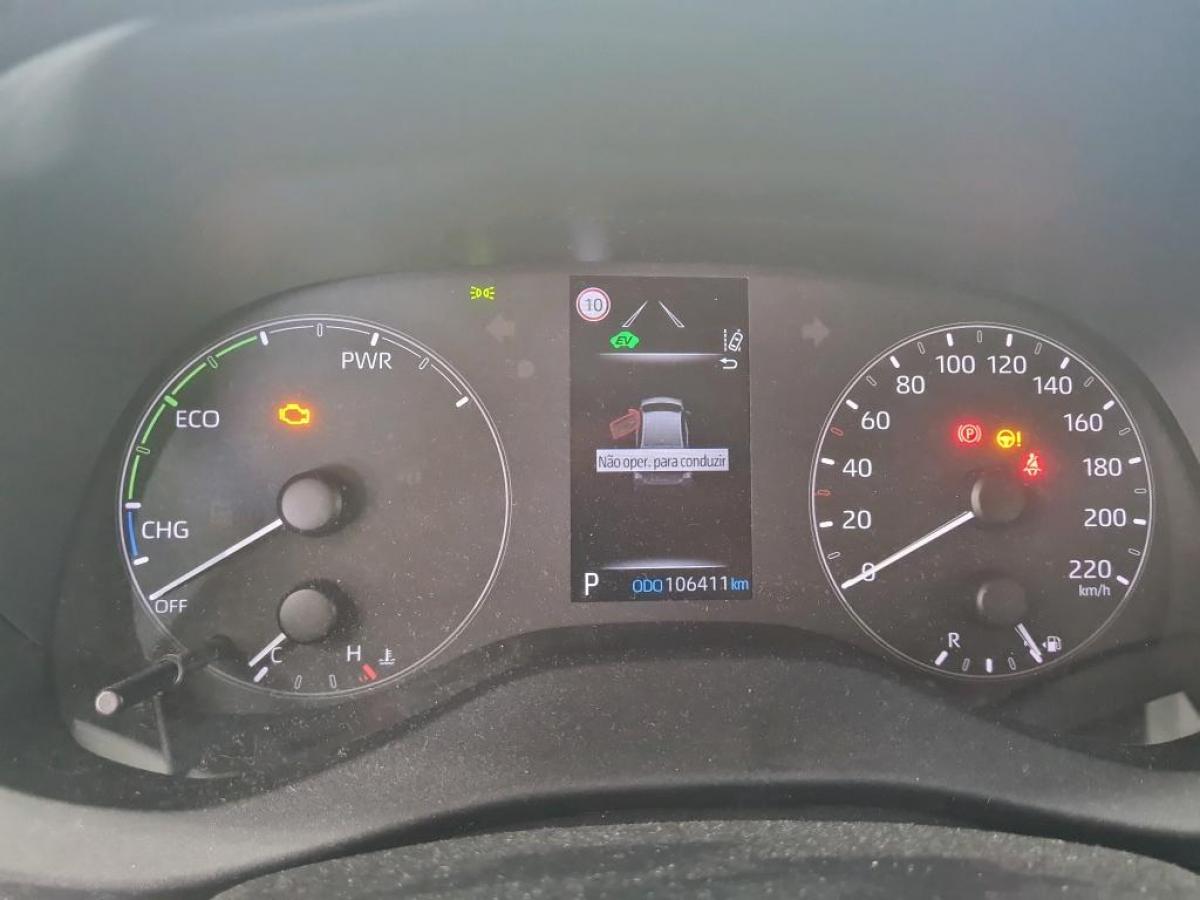 toyota-yaris-2022-hibrido-a-gasolina-1490cc