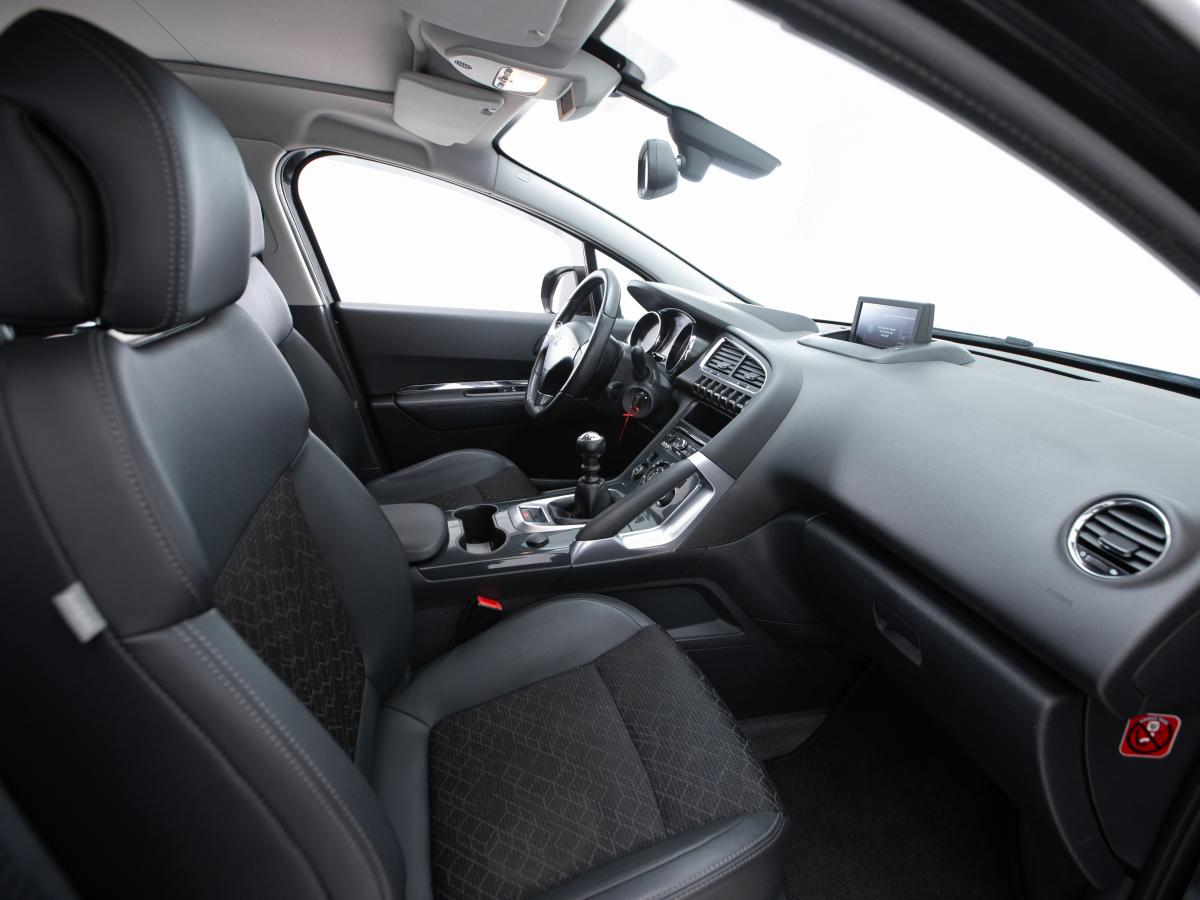 peugeot-3008-2015-diesel-1560cc