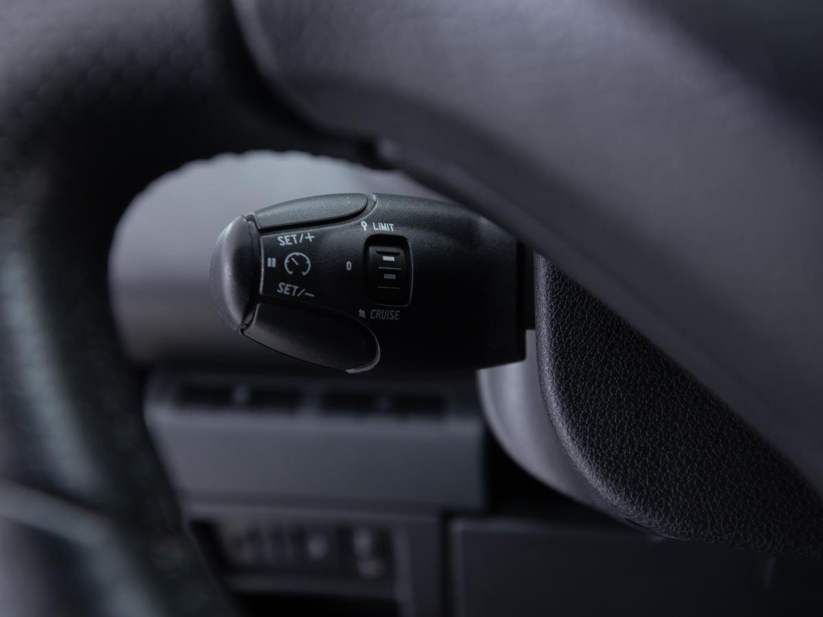 peugeot-3008-2015-diesel-1560cc