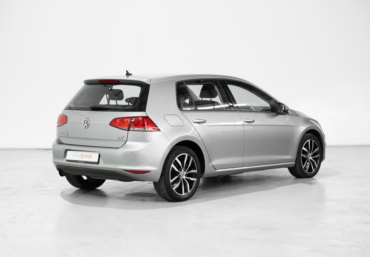 volkswagen-golf-2016-diesel-1598cc
