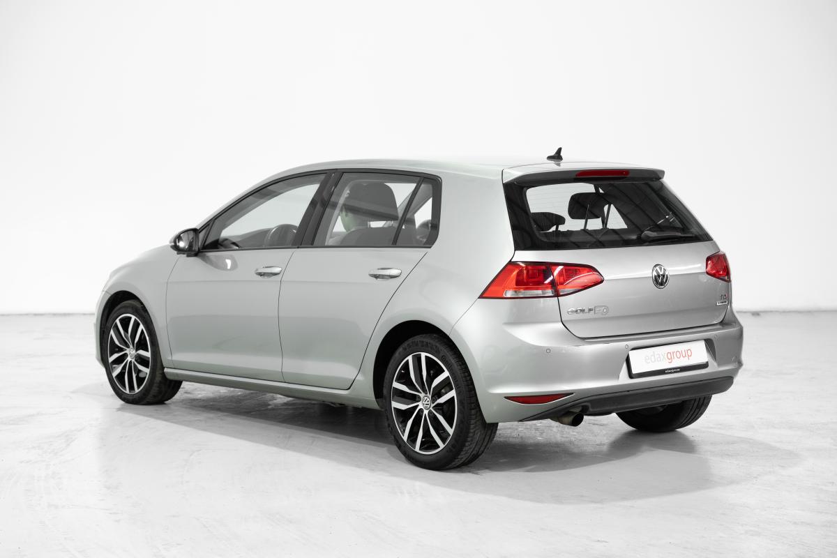 volkswagen-golf-2016-diesel-1598cc