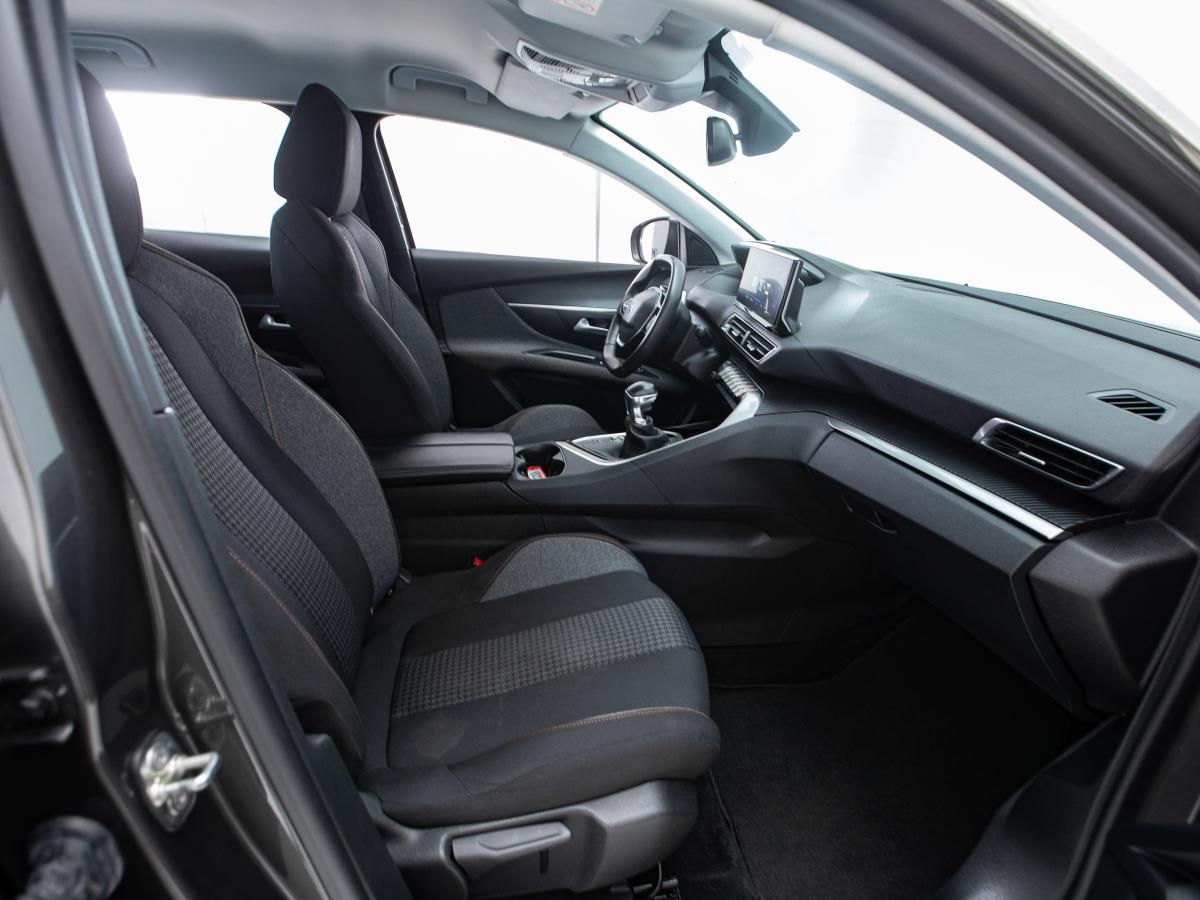 peugeot-3008-2022-diesel-1499cc