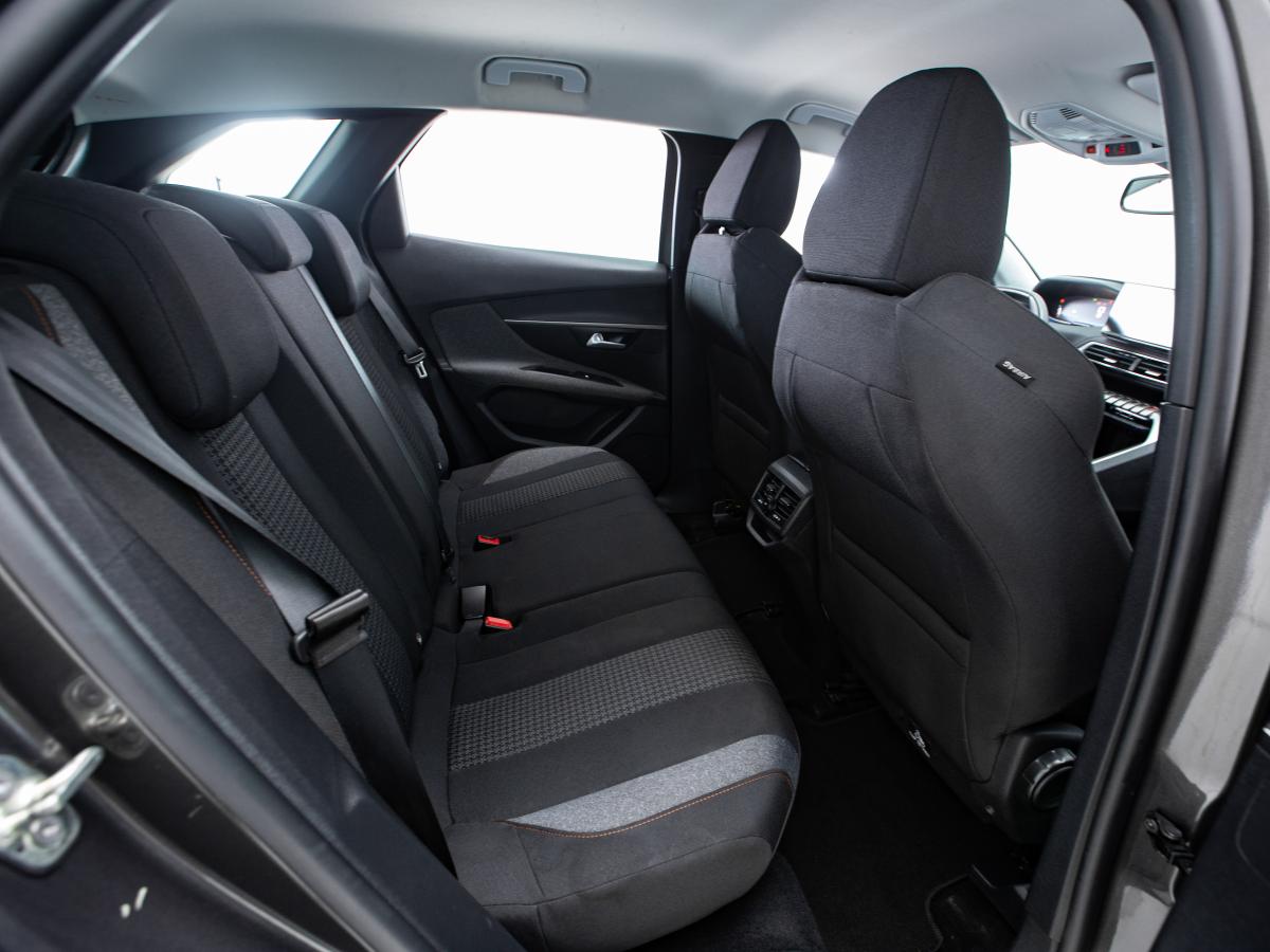 peugeot-3008-2022-diesel-1499cc
