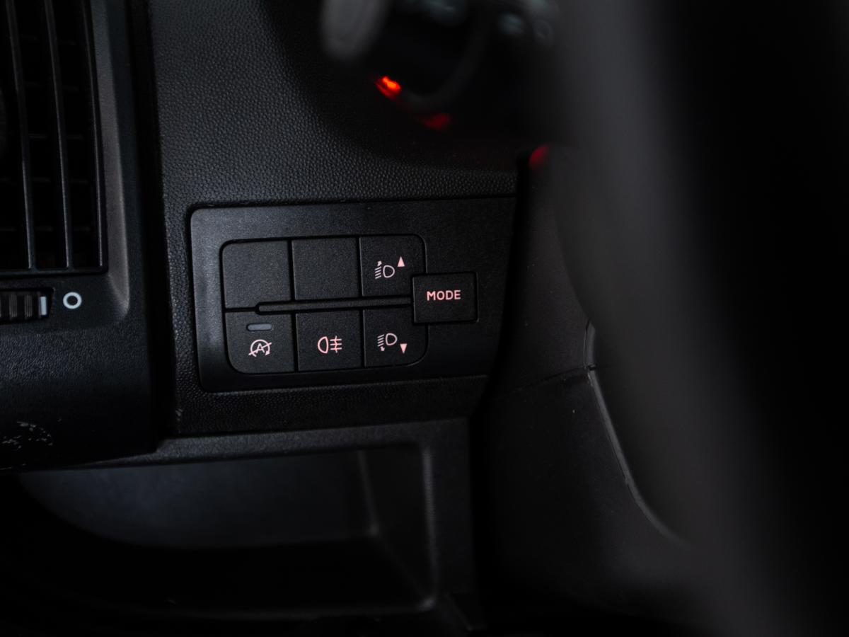 peugeot-boxer-2021-diesel-2179cc