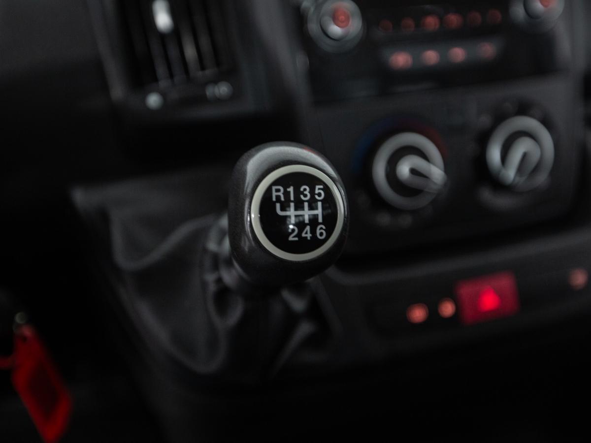 peugeot-boxer-2021-diesel-2179cc