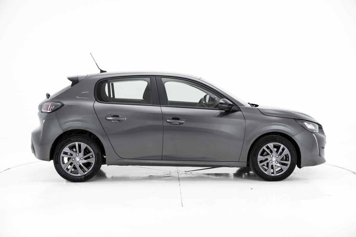 peugeot-208-2022-diesel-1499cc