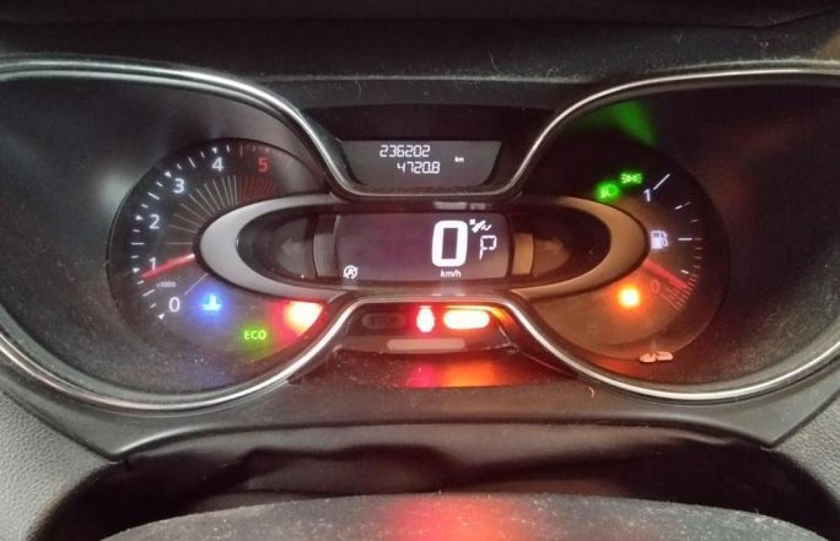 renault-captur-2016-diesel-1461cc