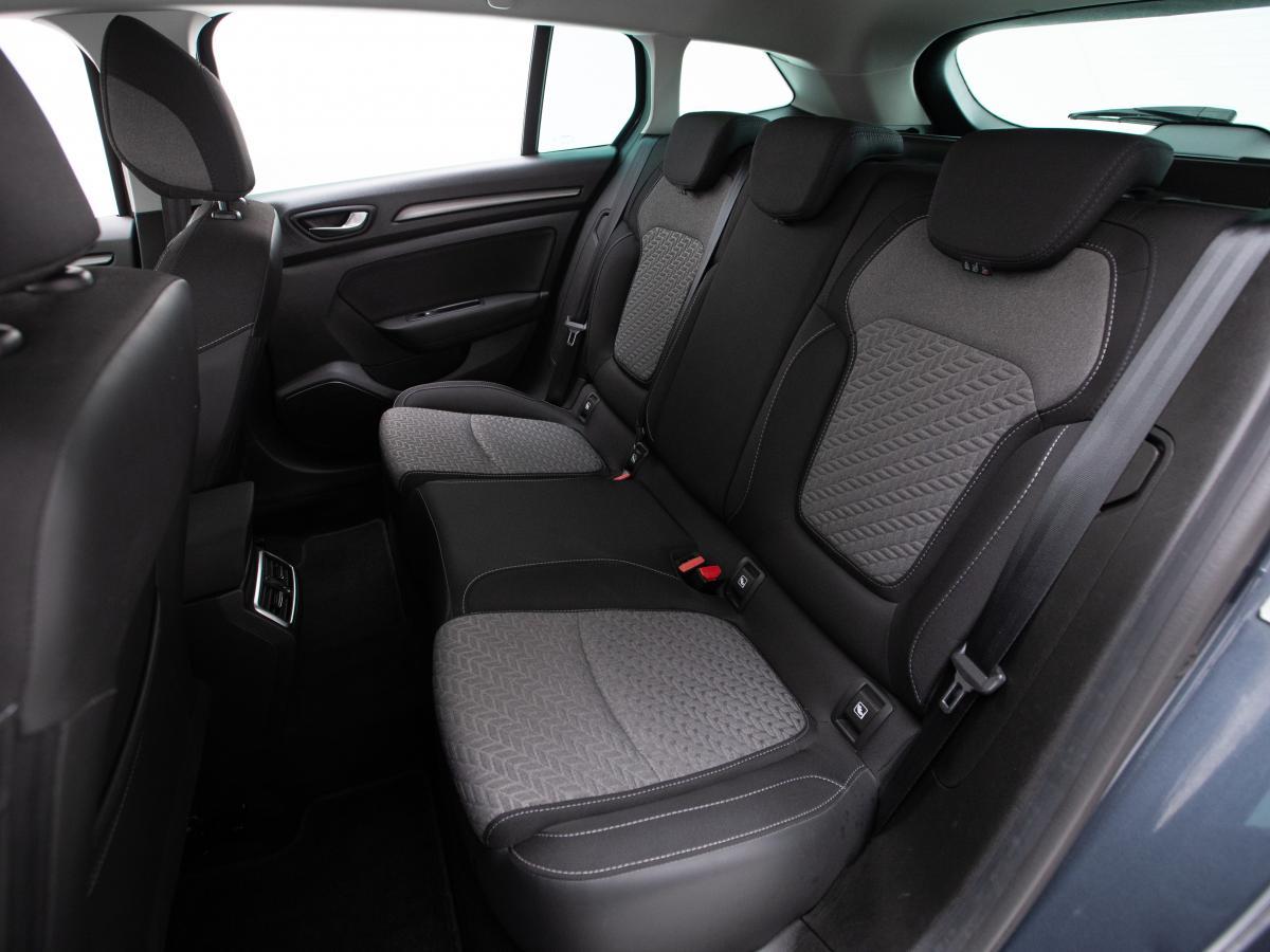renault-megane-sport-tourer-2021-diesel-1461cc