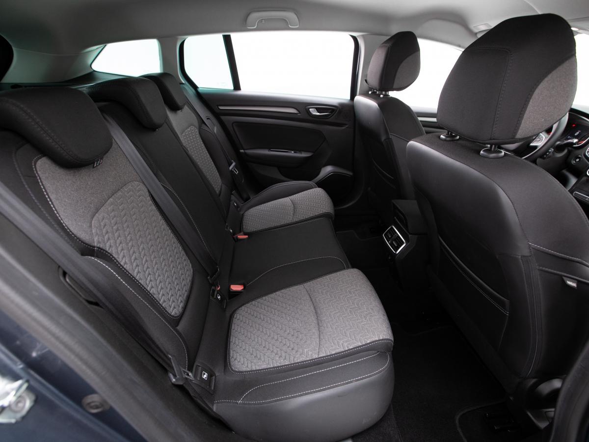 renault-megane-sport-tourer-2021-diesel-1461cc