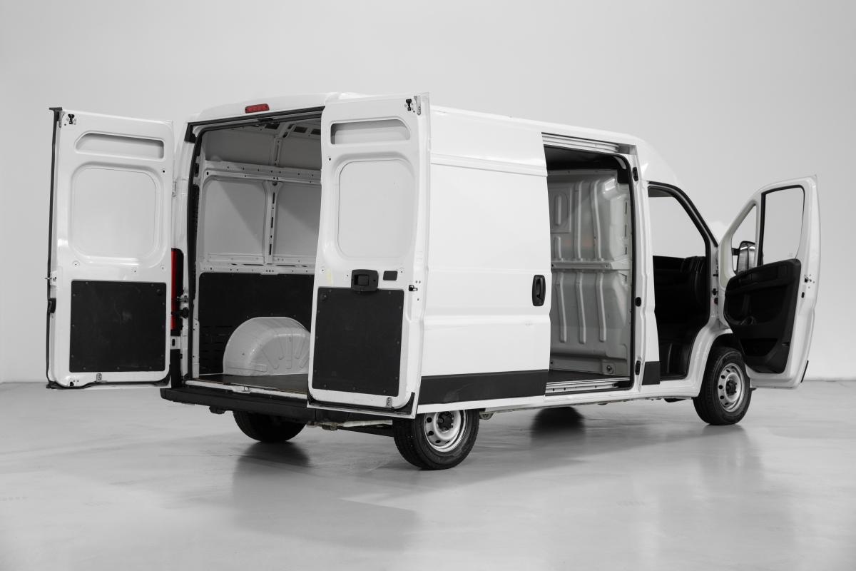 fiat-ducato-2023-diesel-2184cc