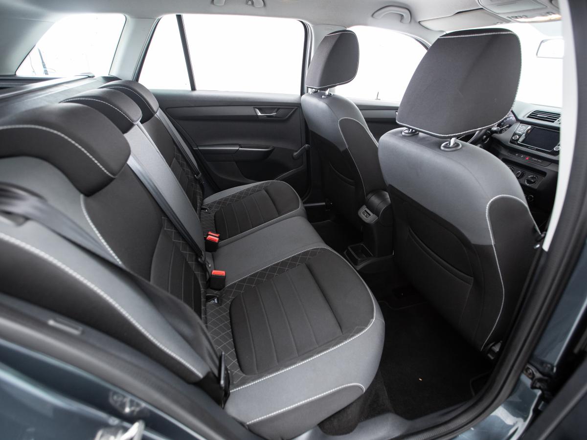 skoda-fabia-break-2021-gasolina-999cc