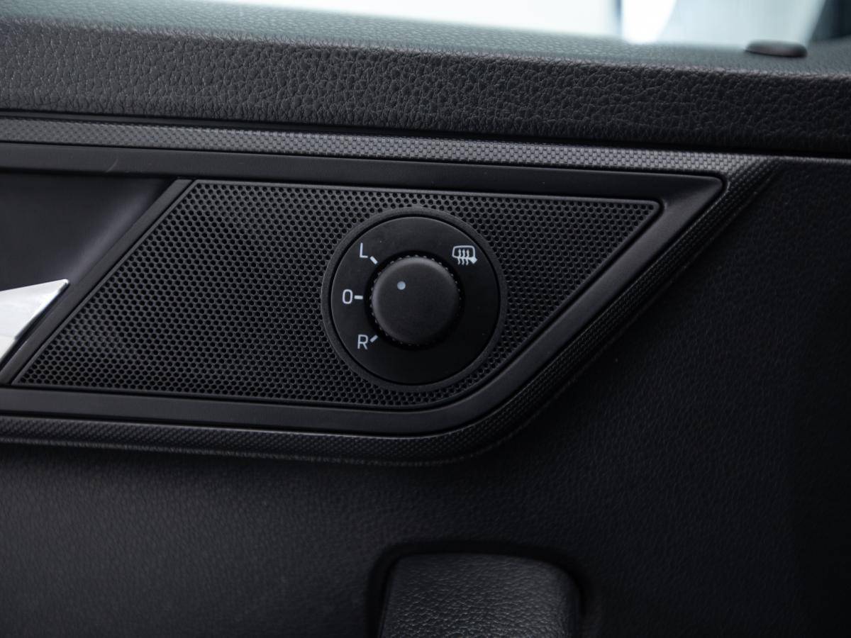 skoda-fabia-break-2021-gasolina-999cc