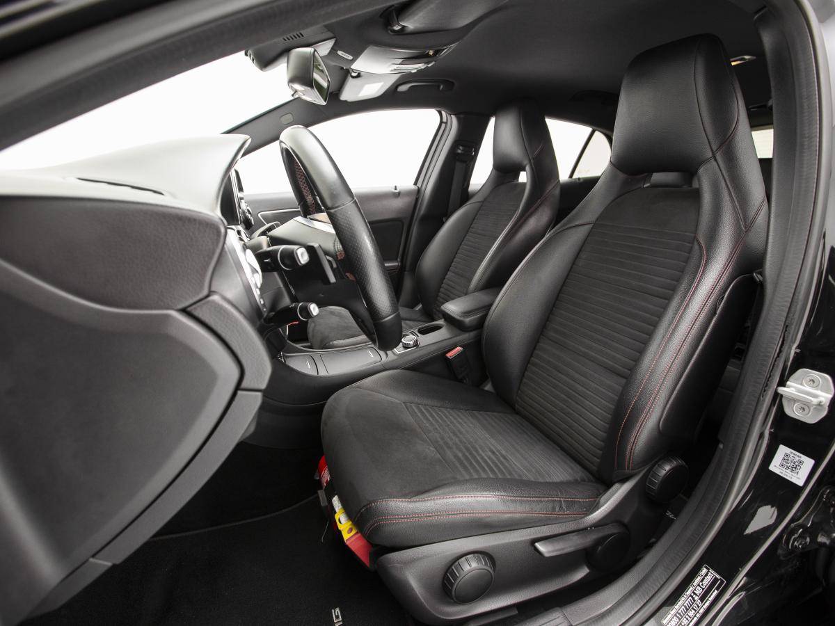 mercedes-benz-gla-2015-diesel-2143cc