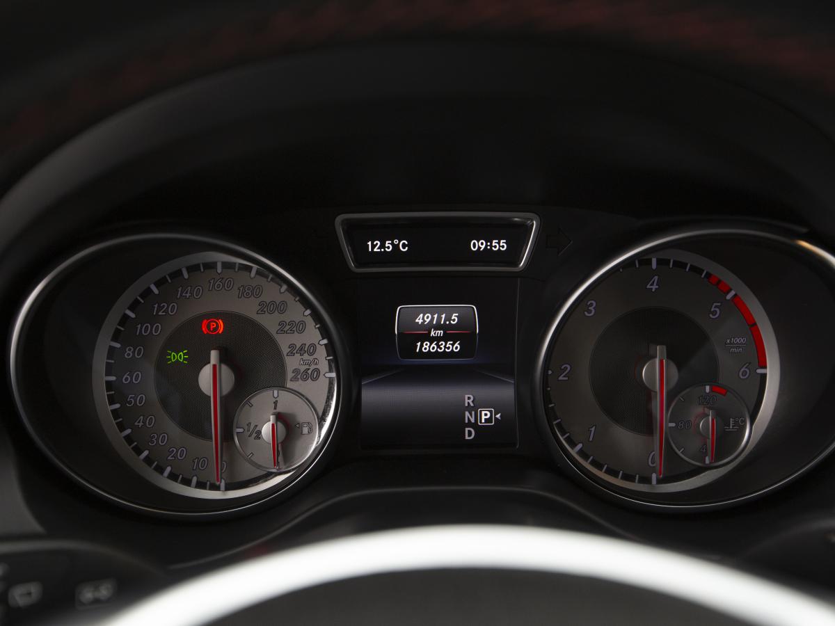 mercedes-benz-gla-2015-diesel-2143cc