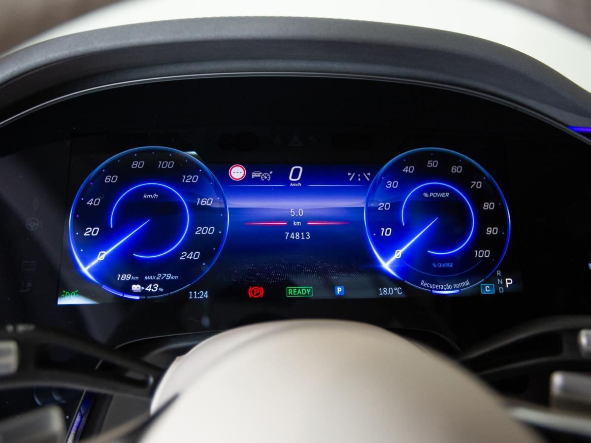 mercedes-benz-eqs-2023-eletrico-0cc