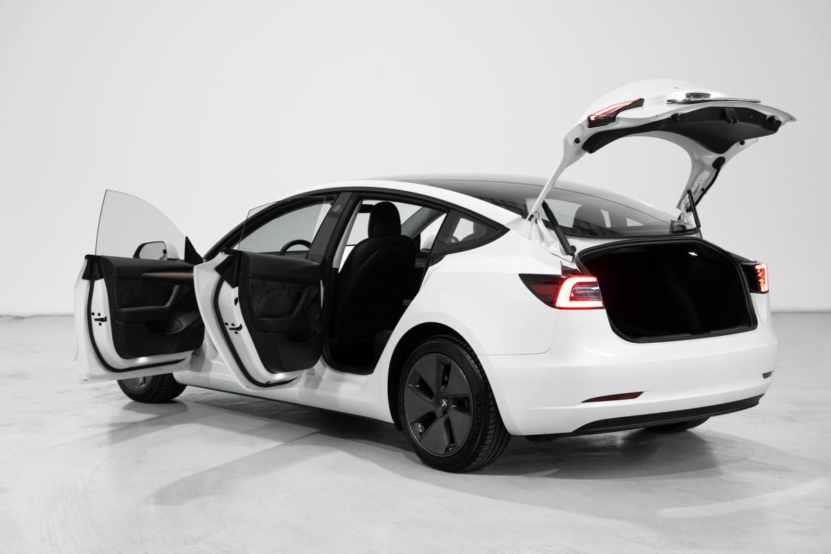 tesla-model-3-2023-eletrico-0cc