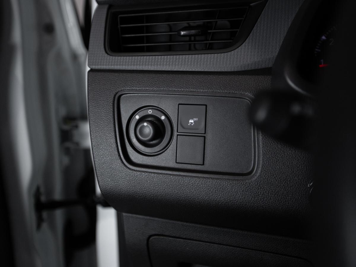 renault-express-2023-diesel-1461cc