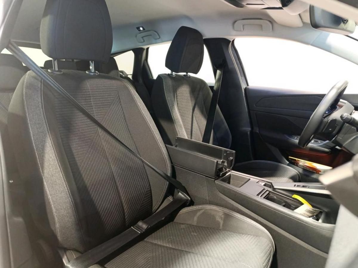 peugeot-308-2023-diesel-1499cc