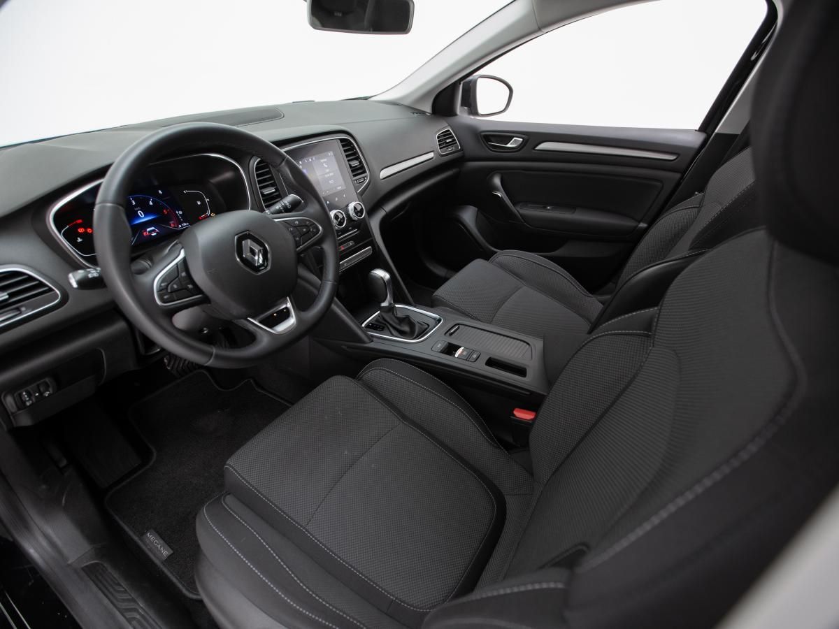 renault-megane-sport-tourer-2024-diesel-1461cc
