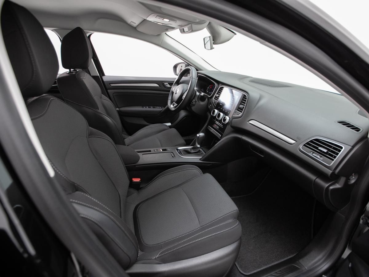 renault-megane-sport-tourer-2024-diesel-1461cc