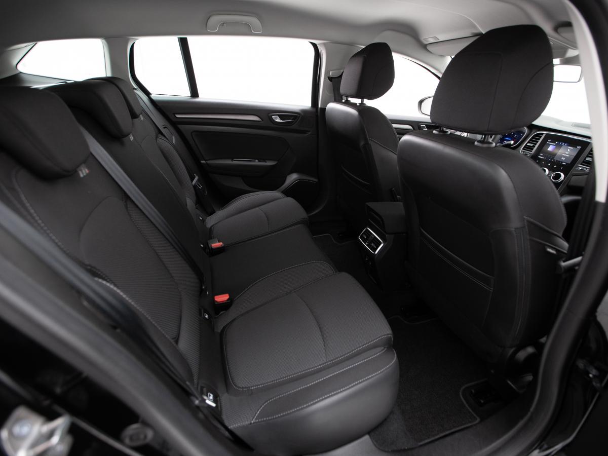 renault-megane-sport-tourer-2024-diesel-1461cc