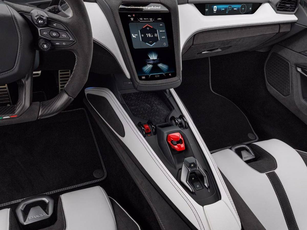 lamborghini-centenario-2026-hibrido-a-gasolina-3996cc