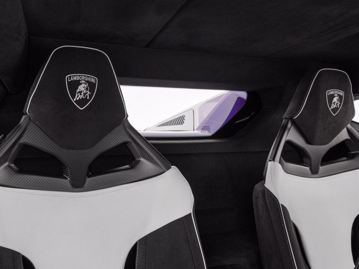lamborghini-centenario-2026-hibrido-a-gasolina-3996cc