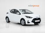 toyota-yaris-2022-hibrido-a-gasolina-1490cc