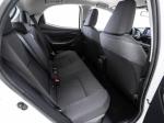 toyota-yaris-2022-hibrido-a-gasolina-1490cc
