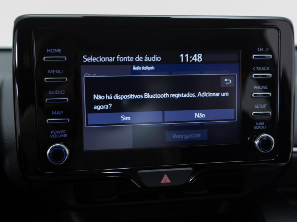 toyota-yaris-2022-hibrido-a-gasolina-1490cc