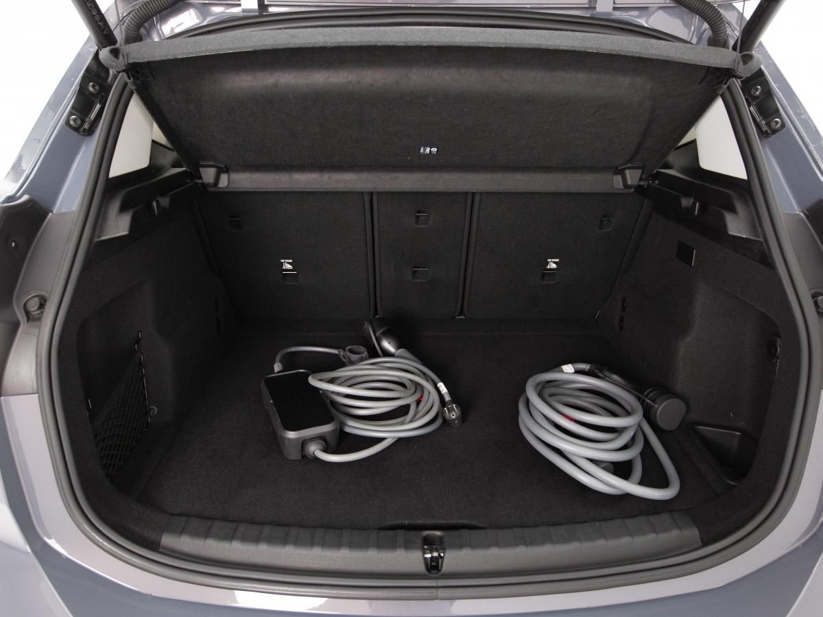 bmw-serie-2-2023-hibrido-a-gasolina-1499cc