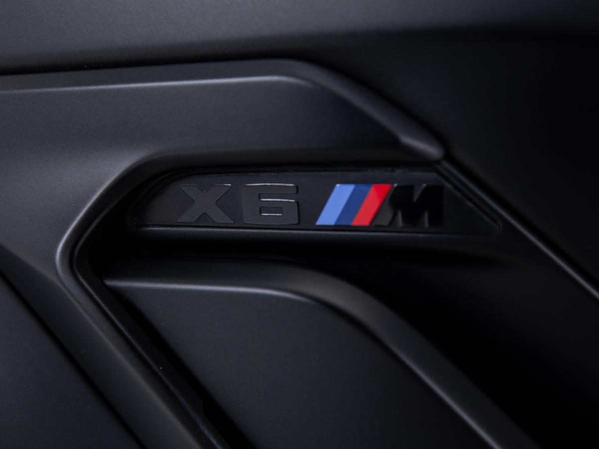bmw-x6-2022-gasolina-4395cc