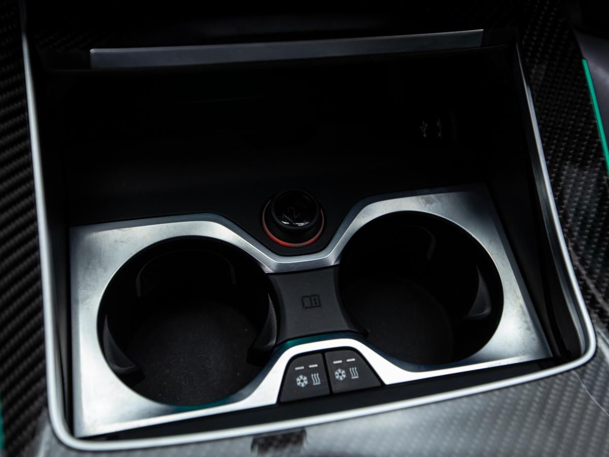 bmw-x6-2022-gasolina-4395cc