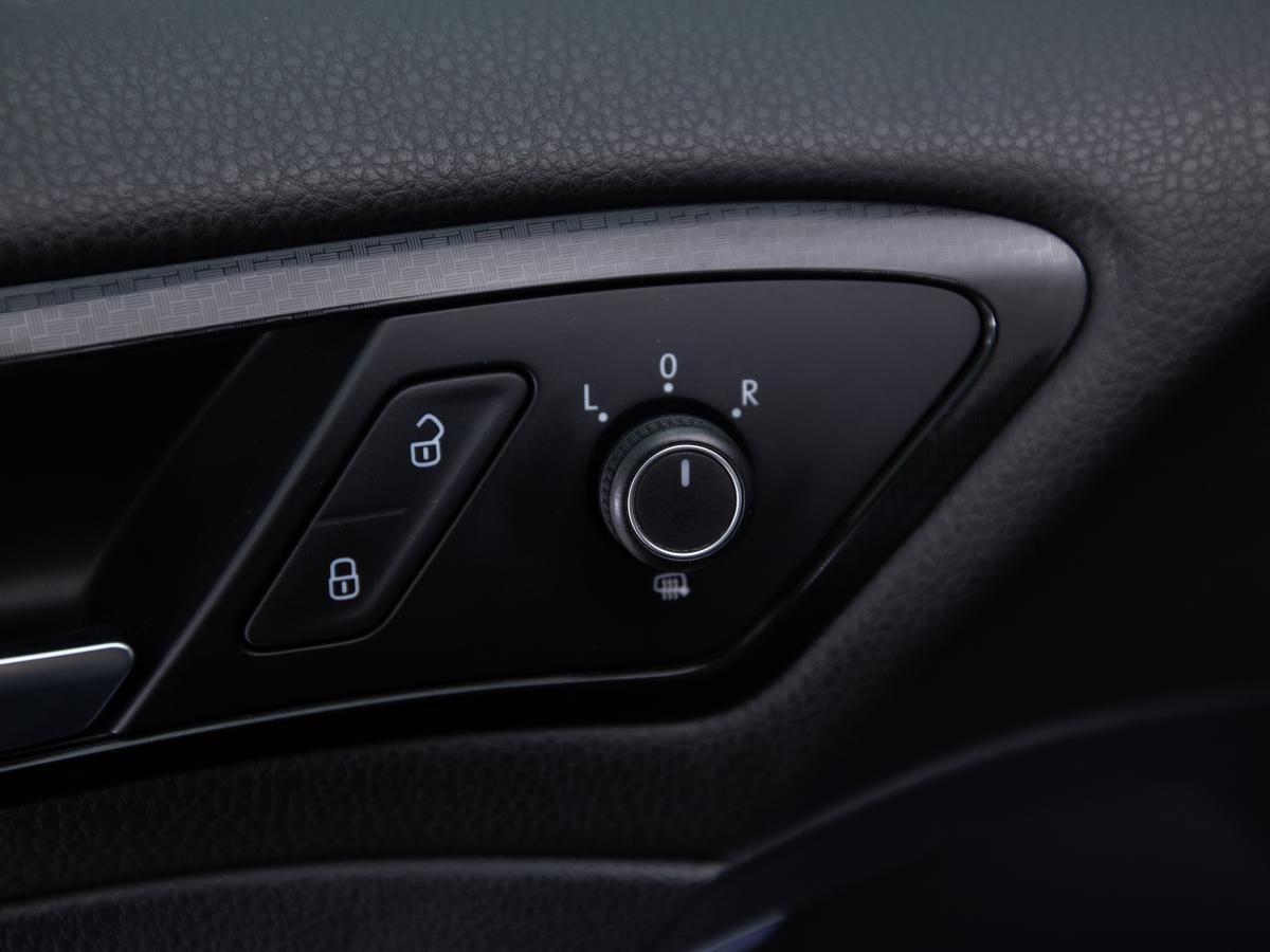 volkswagen-golf-2014-gasolina-1984cc