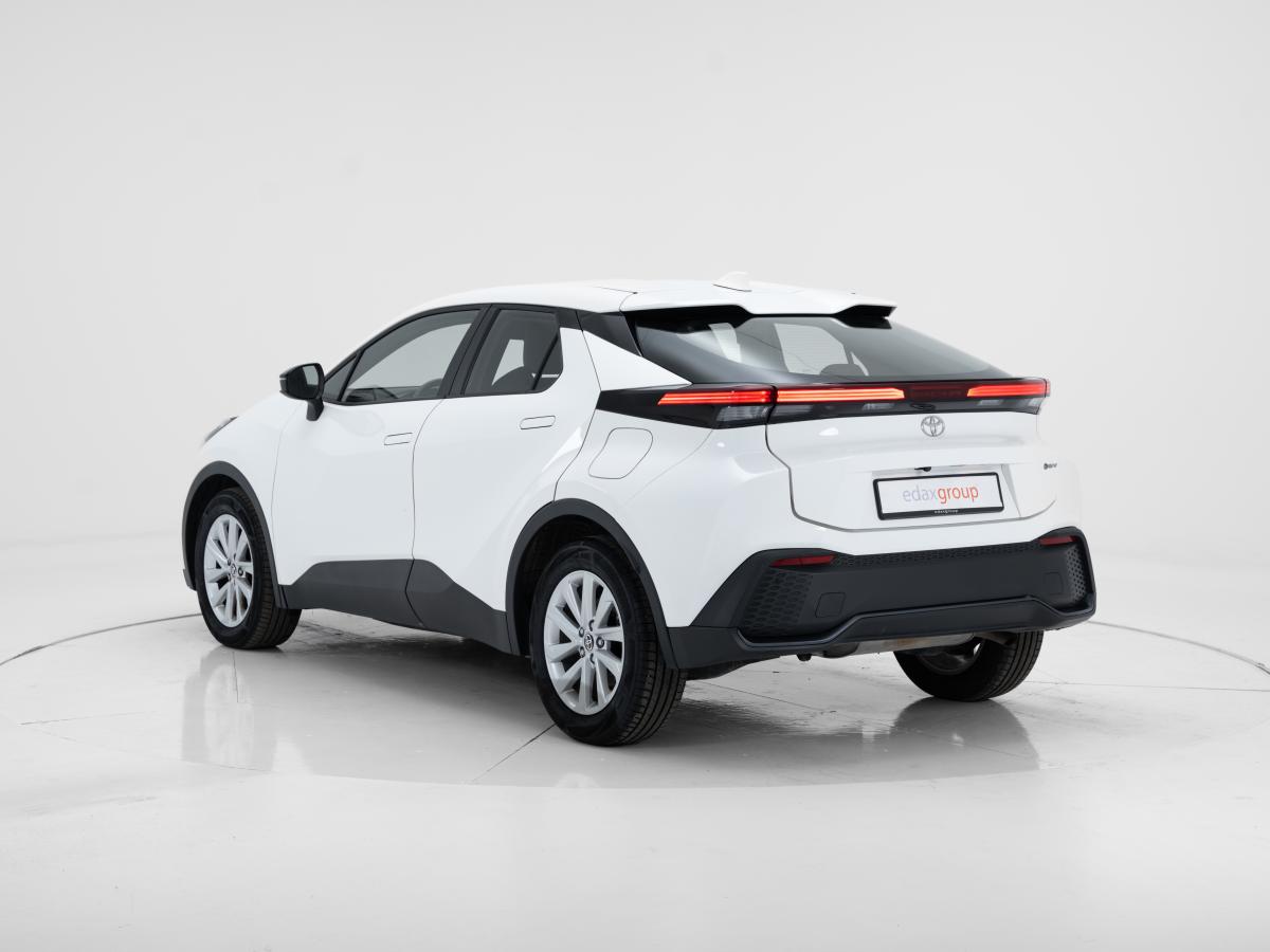 toyota-c-hr-2024-hibrido-a-gasolina-1798cc