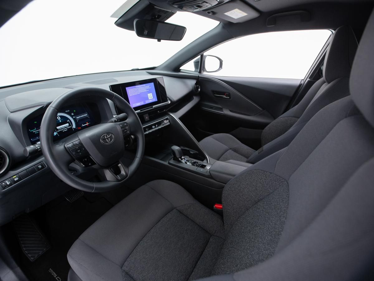 toyota-c-hr-2024-hibrido-a-gasolina-1798cc
