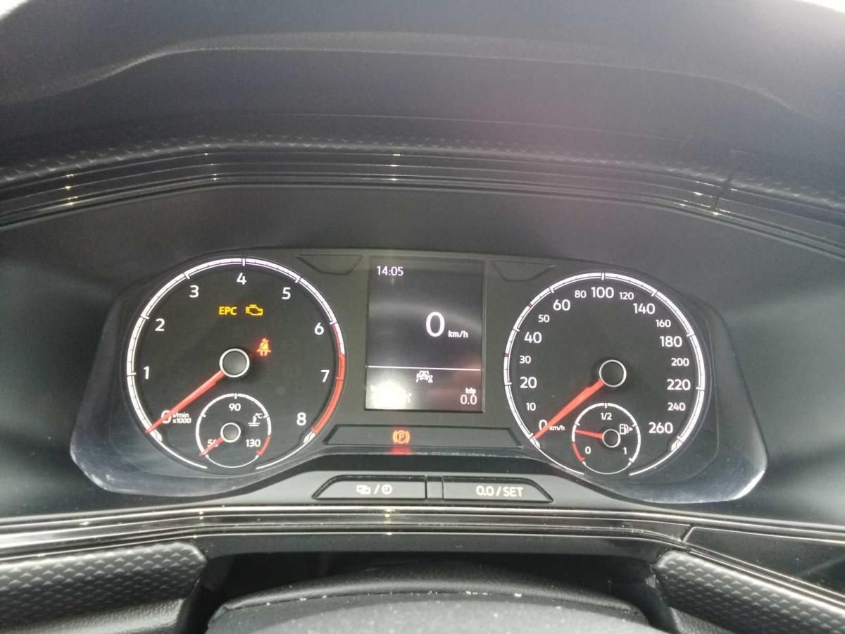 volkswagen-t-cross-2022-gasolina-999cc