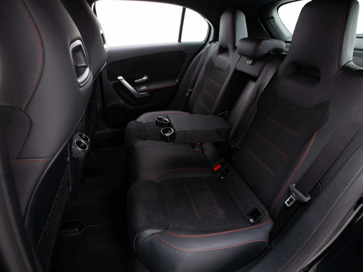 mercedes-benz-classe-a-2024-gasolina-1332cc