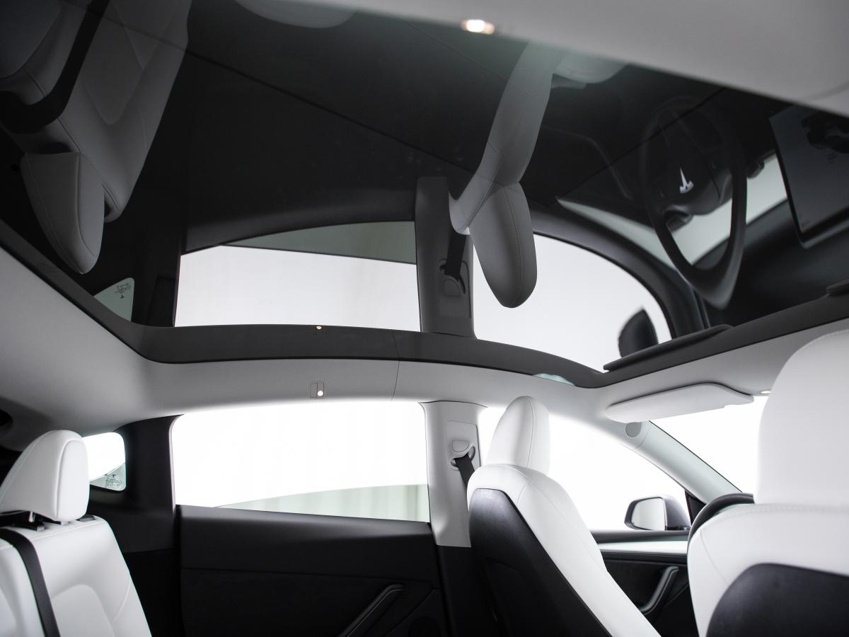tesla-model-y-2023-eletrico-0cc