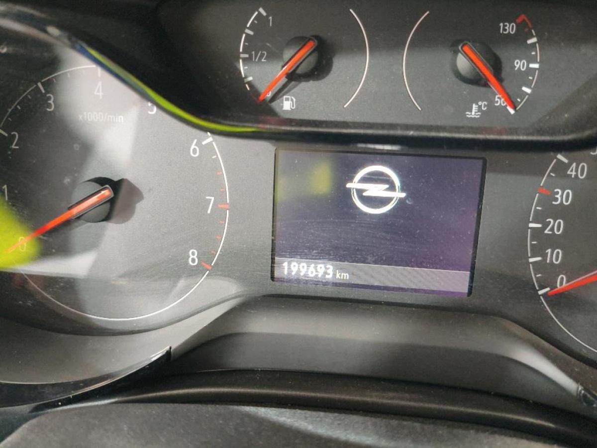 opel-corsa-2019-diesel-1499cc