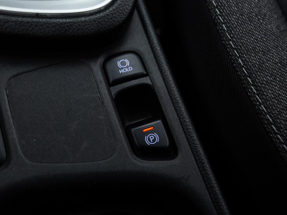toyota-yaris-cross-2023-hibrido-a-gasolina-1490cc