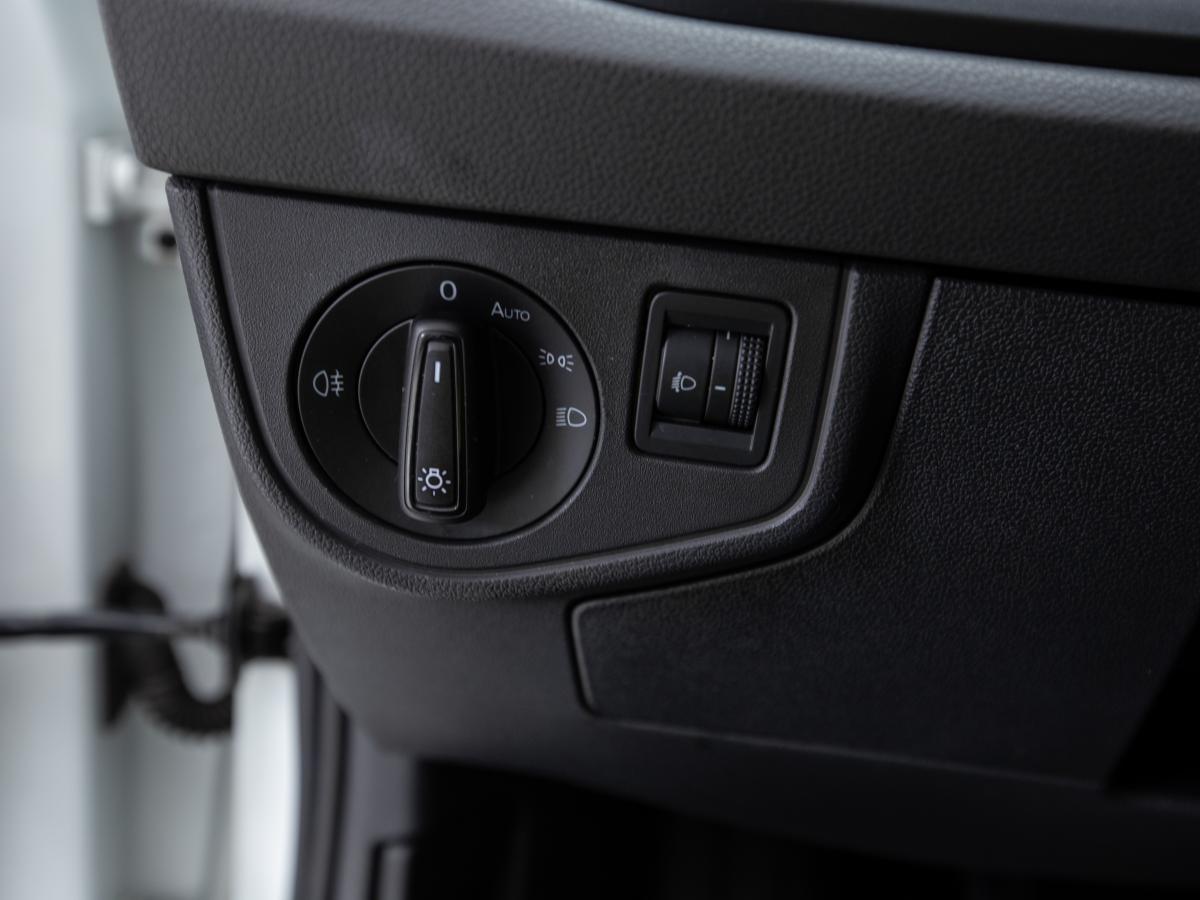 volkswagen-polo-2022-gasolina-999cc