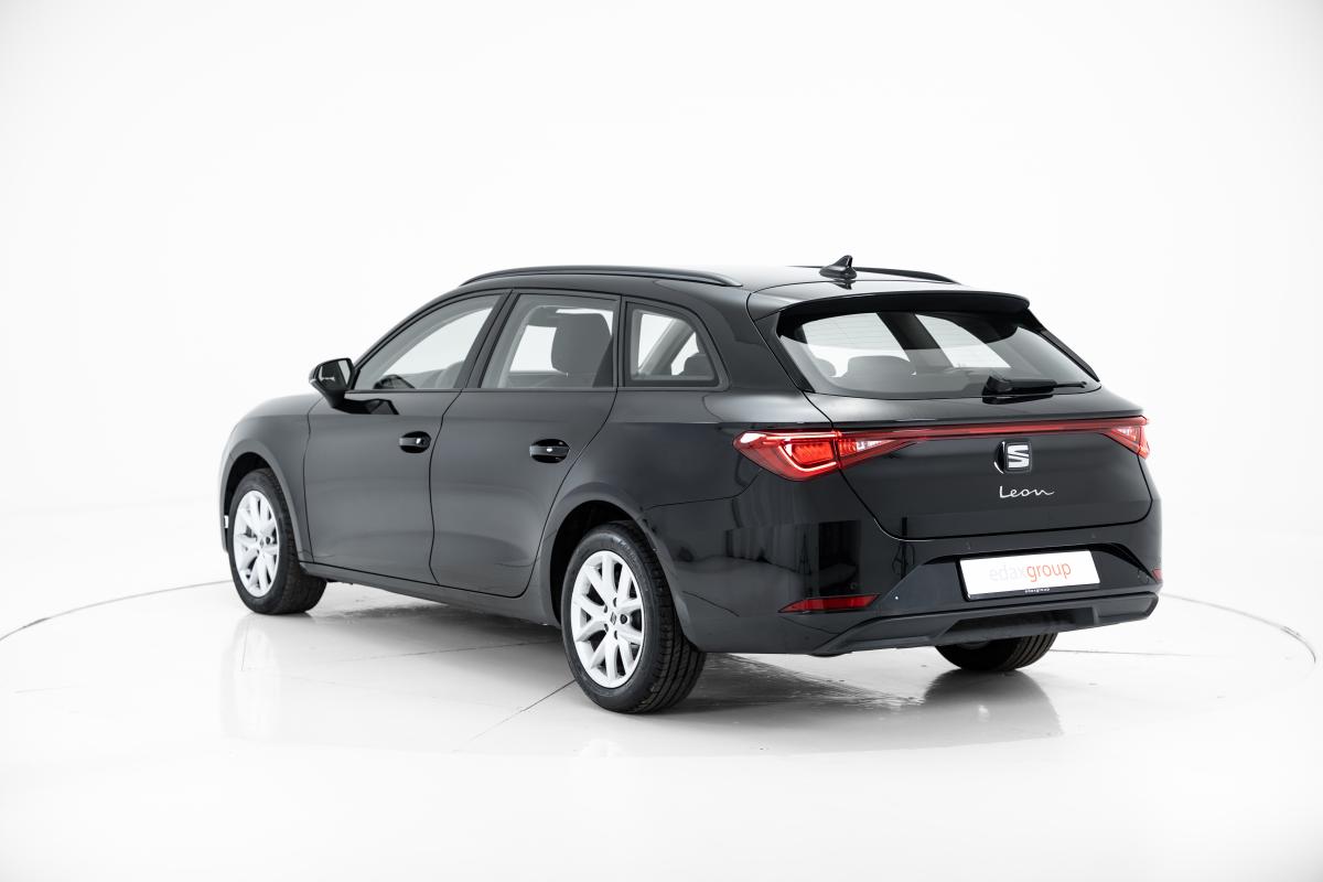 seat-leon-st-2023-diesel-1968cc